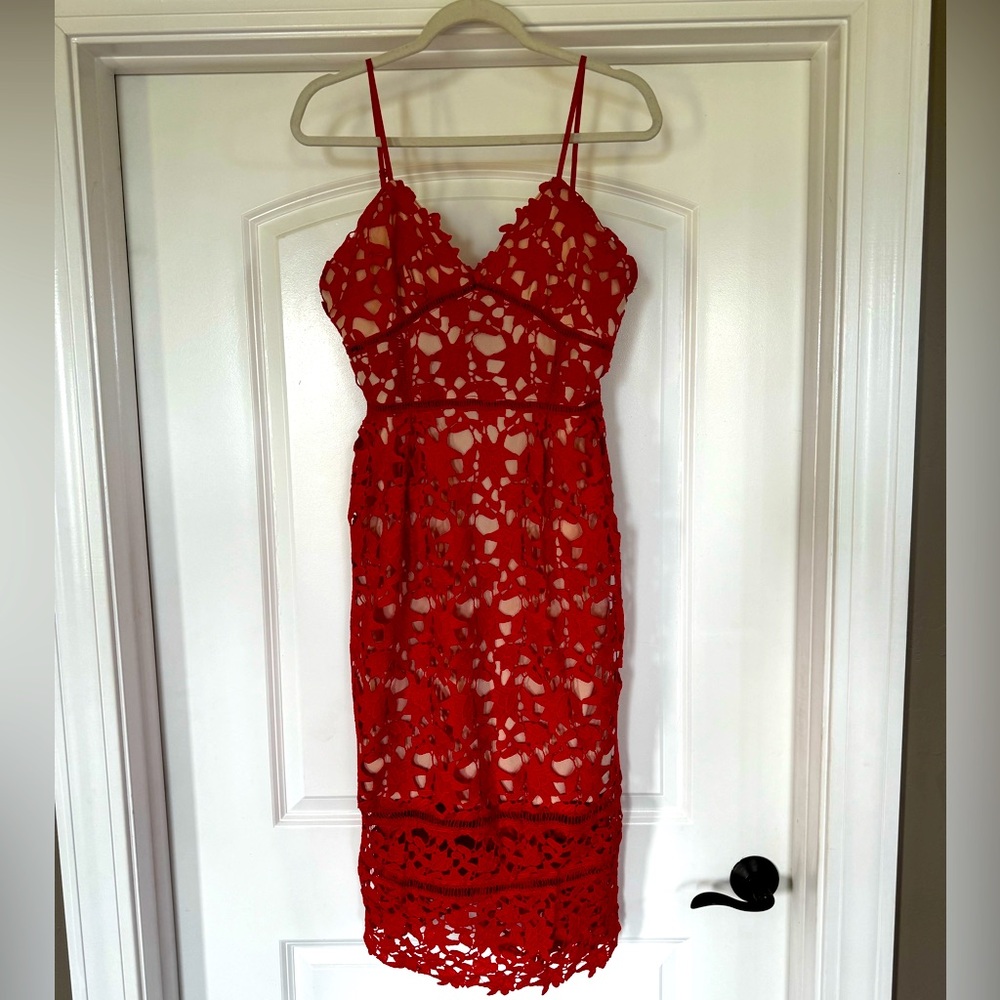 Lace Overlay Detailed Dress